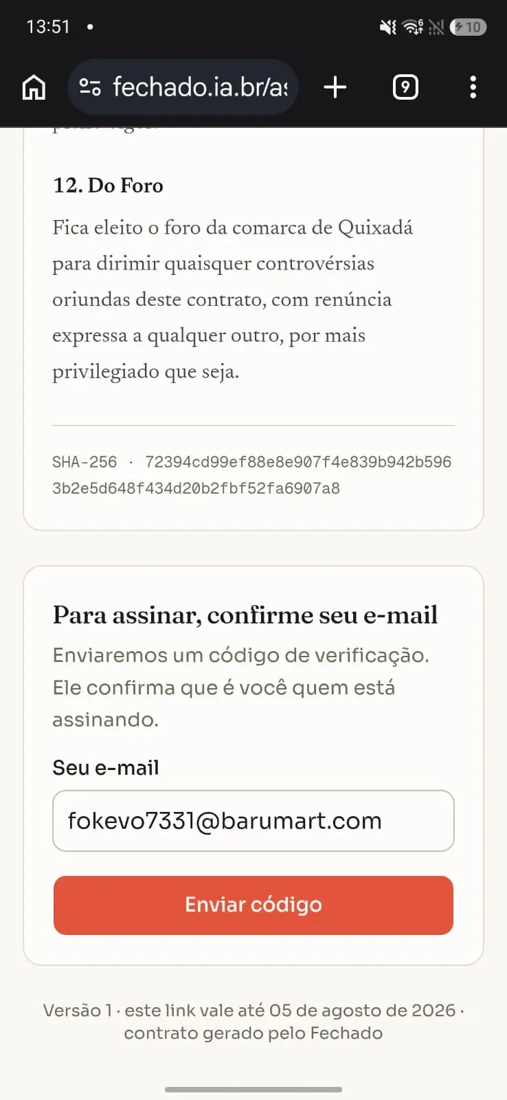 Tela de assinatura aberta no celular, com o contrato visível